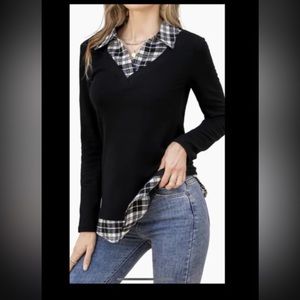 Women’s Size Small twofer top. NEW!